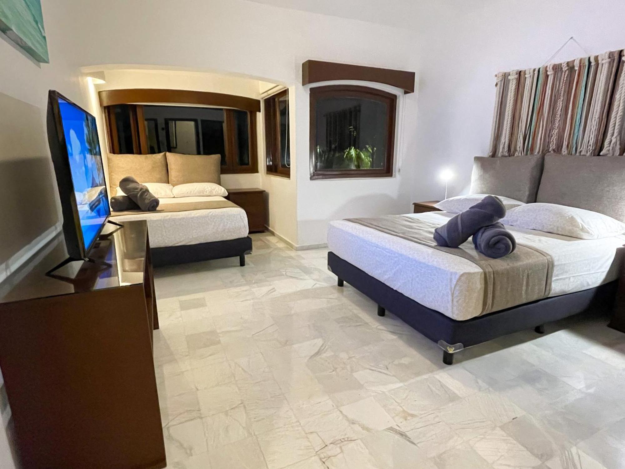 Villa Pok Ta Pok Cancún Buitenkant foto